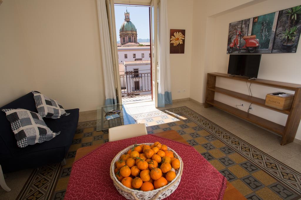Massimissimo Apartment Palermo Exterior photo